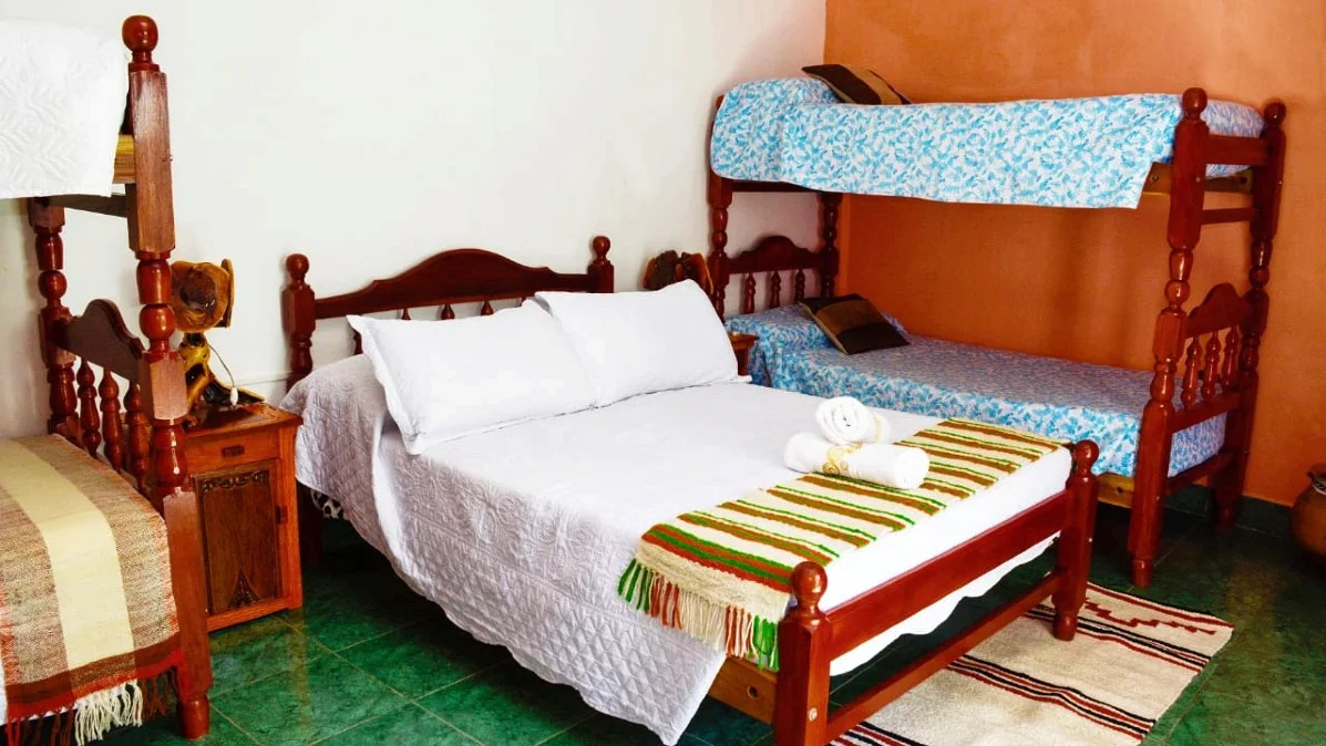 quintumple habitacion cuadruple hostal bella esperanza